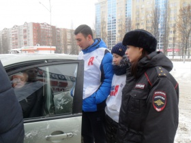 В Железногорске полицейские проверили доступность парковочных мест для инвалидов